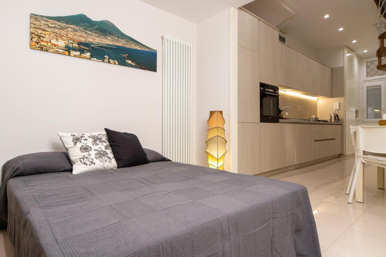 דירות נאפולי Centro Storico - Casa Con Wi-Fi E 4 Posti Letto In Via Dei Tribunali מראה חיצוני תמונה
